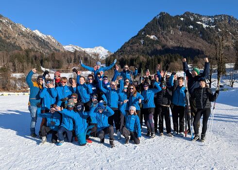 Gruppenfoto der KKS-Mannschaft Januar 2026 in Oberstorf
